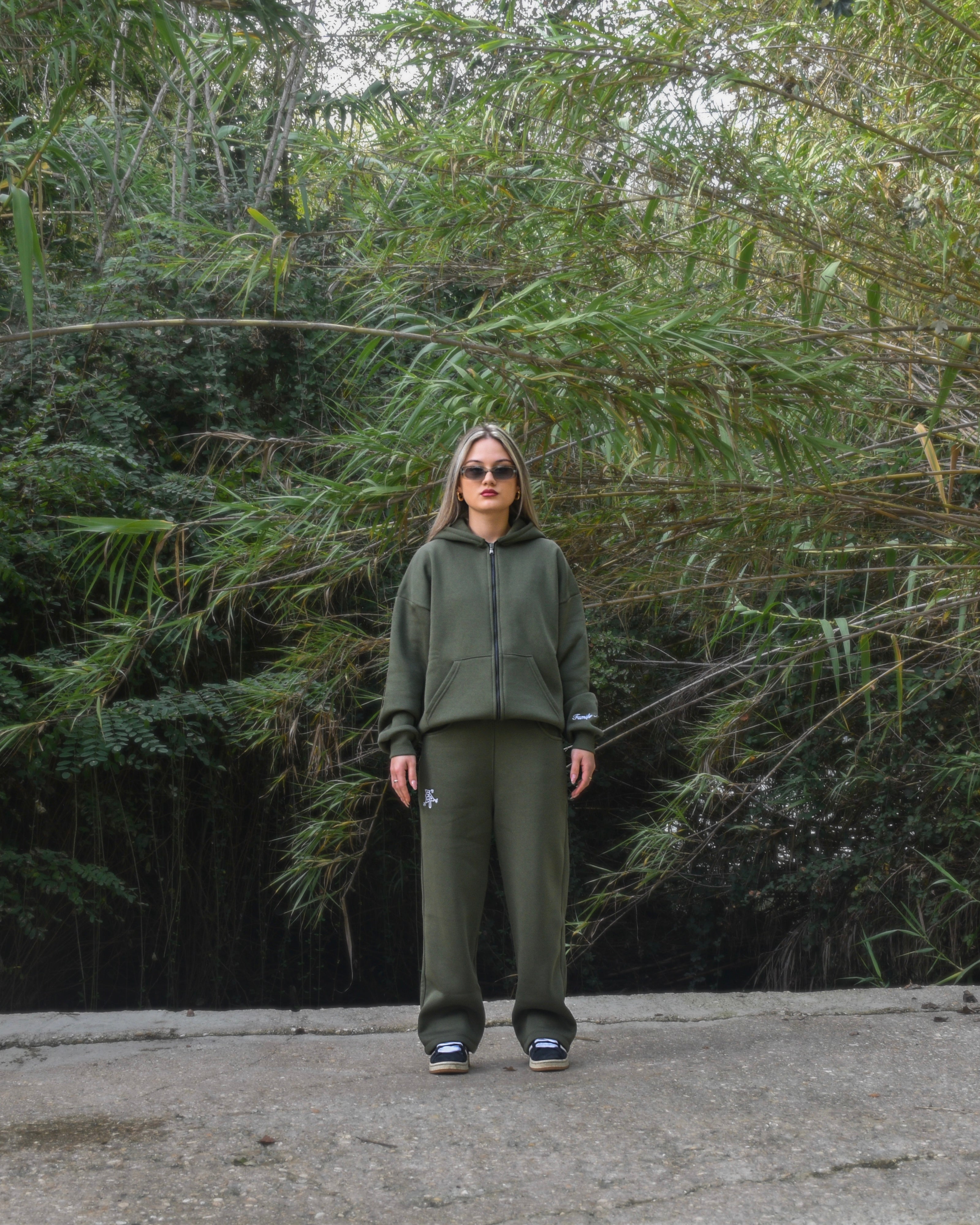 Swaetpants “EP” con fondo largo - Verde bosco