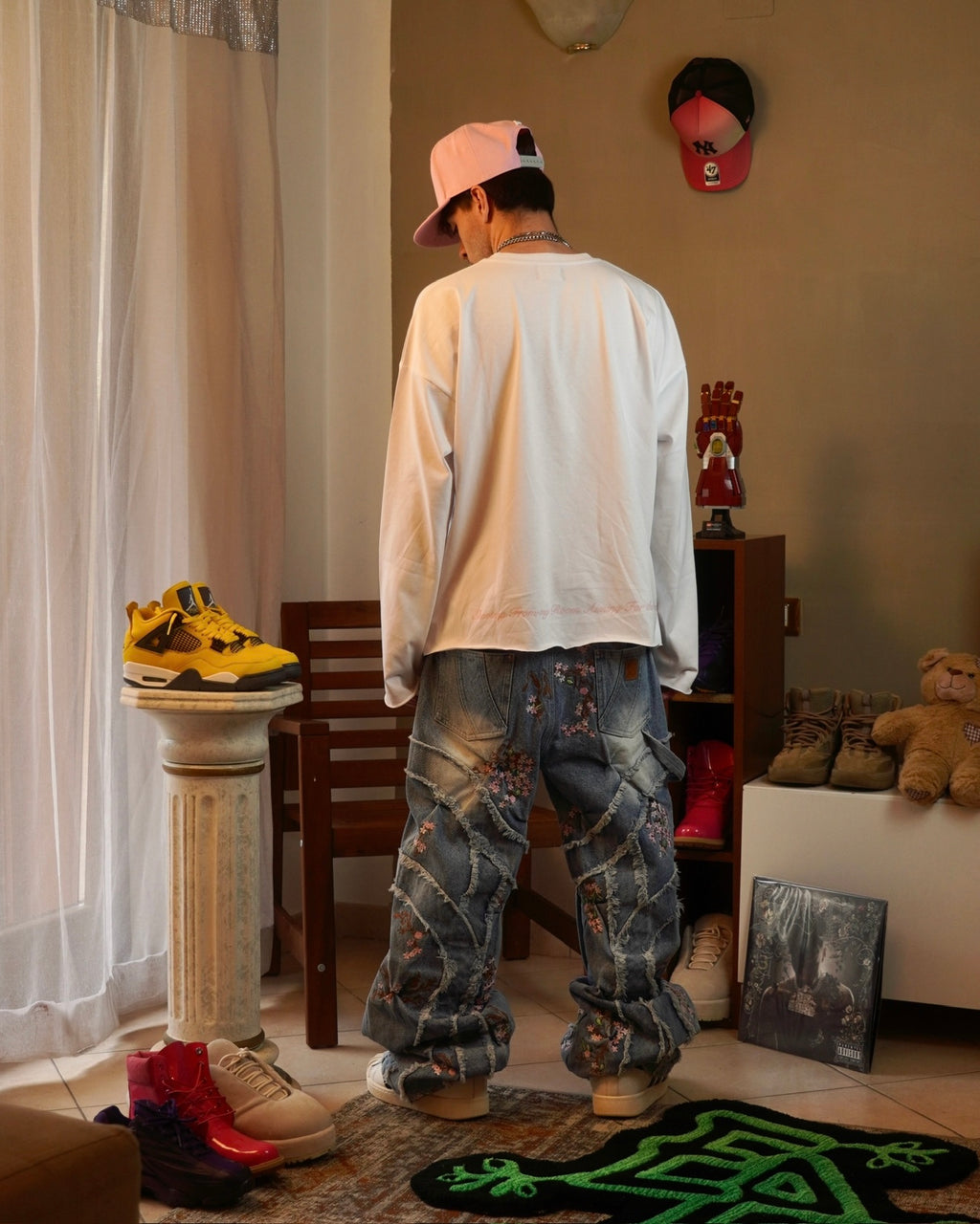 LongSleeve Bianca - “Shooting From my Room, Aiming For the Star”