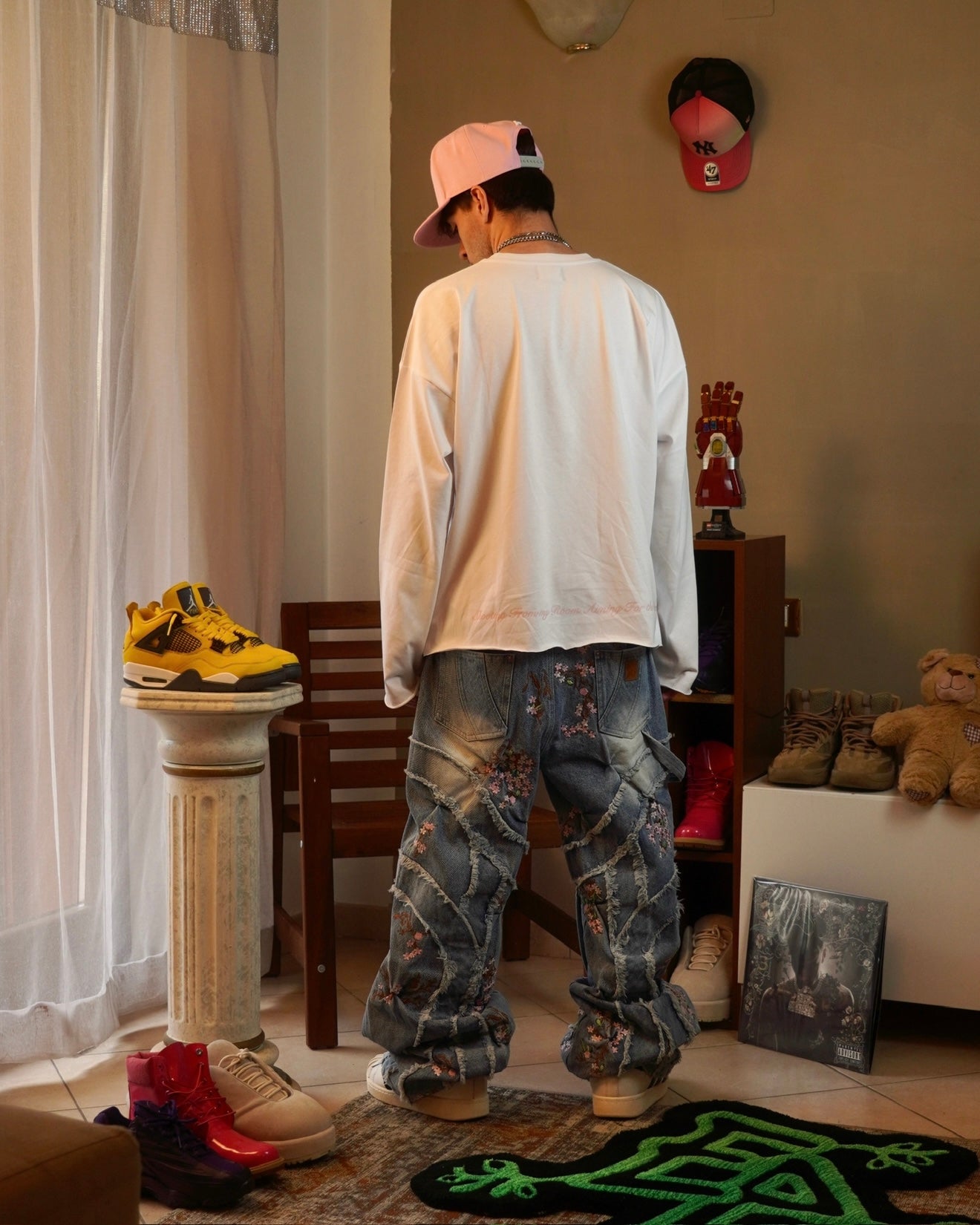 LongSleeve Bianca - “Shooting From my Room, Aiming For the Star”