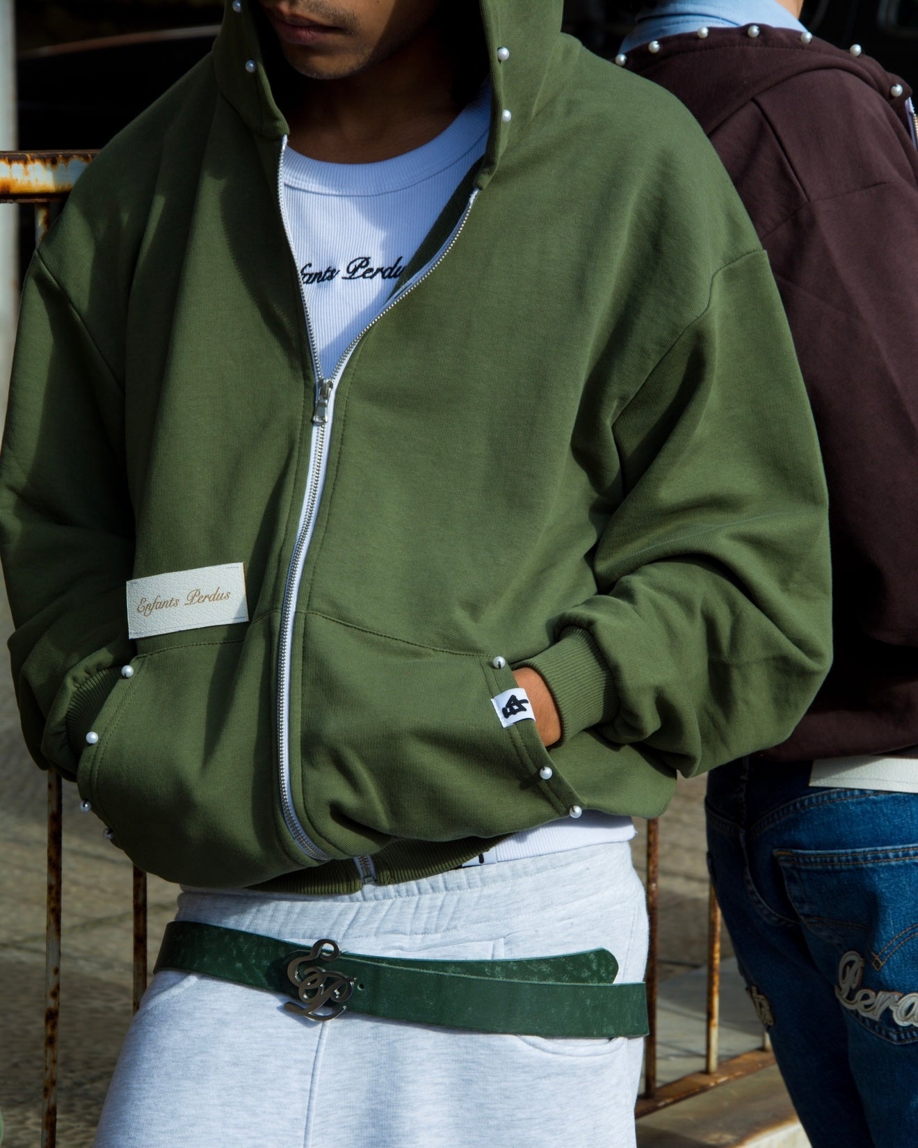 Zip-Hoodie “Leather and Pearls” - Verde Bosco