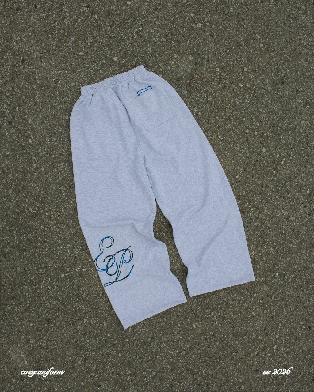 Tracksuit “cozy uniform” - Grigio e tartan Blu royal/navy